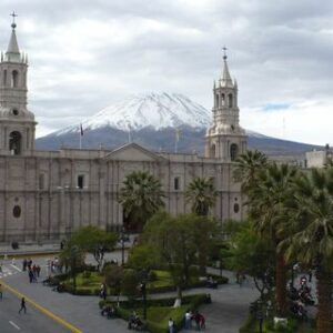 Arequipa Walking Tour + Monasterio Santa Catalina