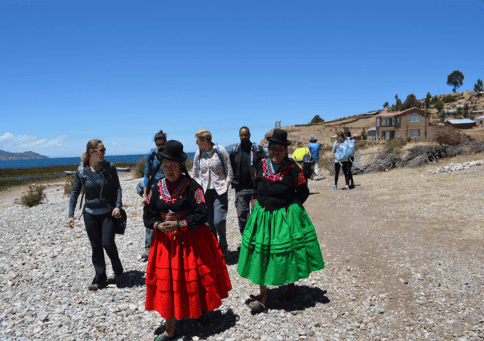 Uros-Luquina-Taquile 2d/1n Lancha Veloz