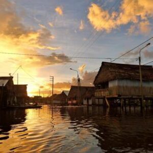 Iquitos Casas Flotantes de Belén - La Venecia Loretana