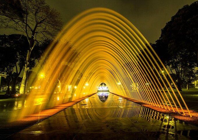 Lima de Noche + Circuito Mágico del Agua